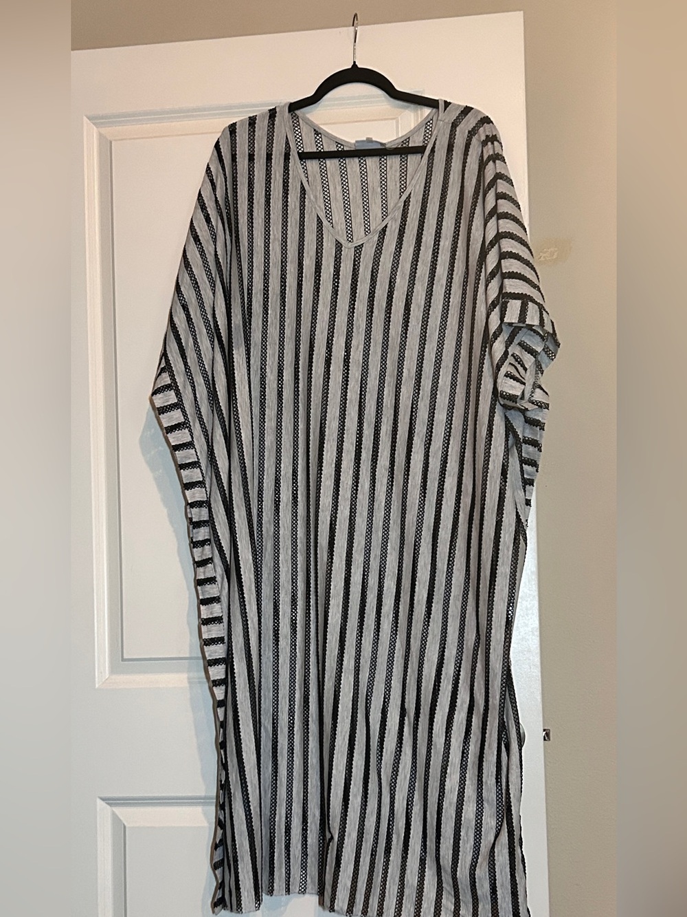Calvin Klein Swim Cover Up One Size | Gray & Black Mesh Stripe | Beach Resort